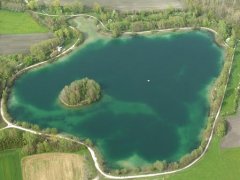 Grossansicht in neuem Fenster: Waldschwaigsee Luftbild